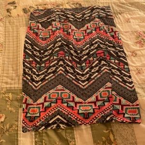 Multicolored pencil skirt. Size medium